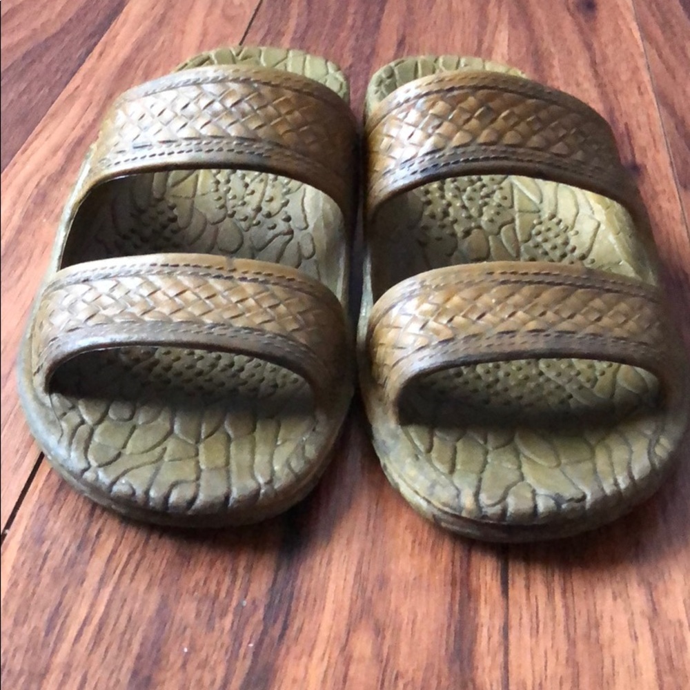 Jesus sandals